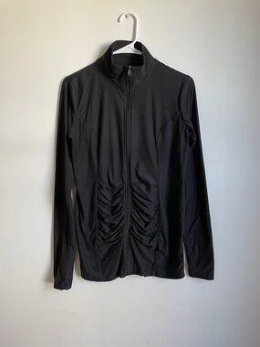 Small Motherhood Maternity Black Zip-Front Ruched Maternity Jacket